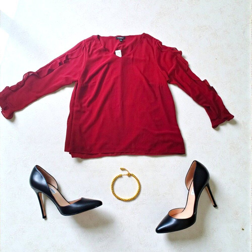 NWT Roz & Ali Red Blouse 1X Ruffle Sleeve V Neck Chiffon Top Plus